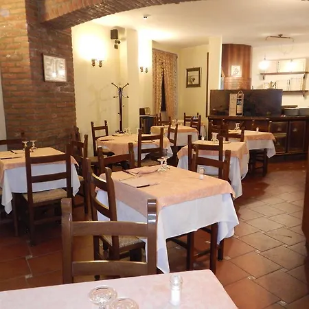Ξενοδοχείο Risthotel Pizzeria Italia 2*